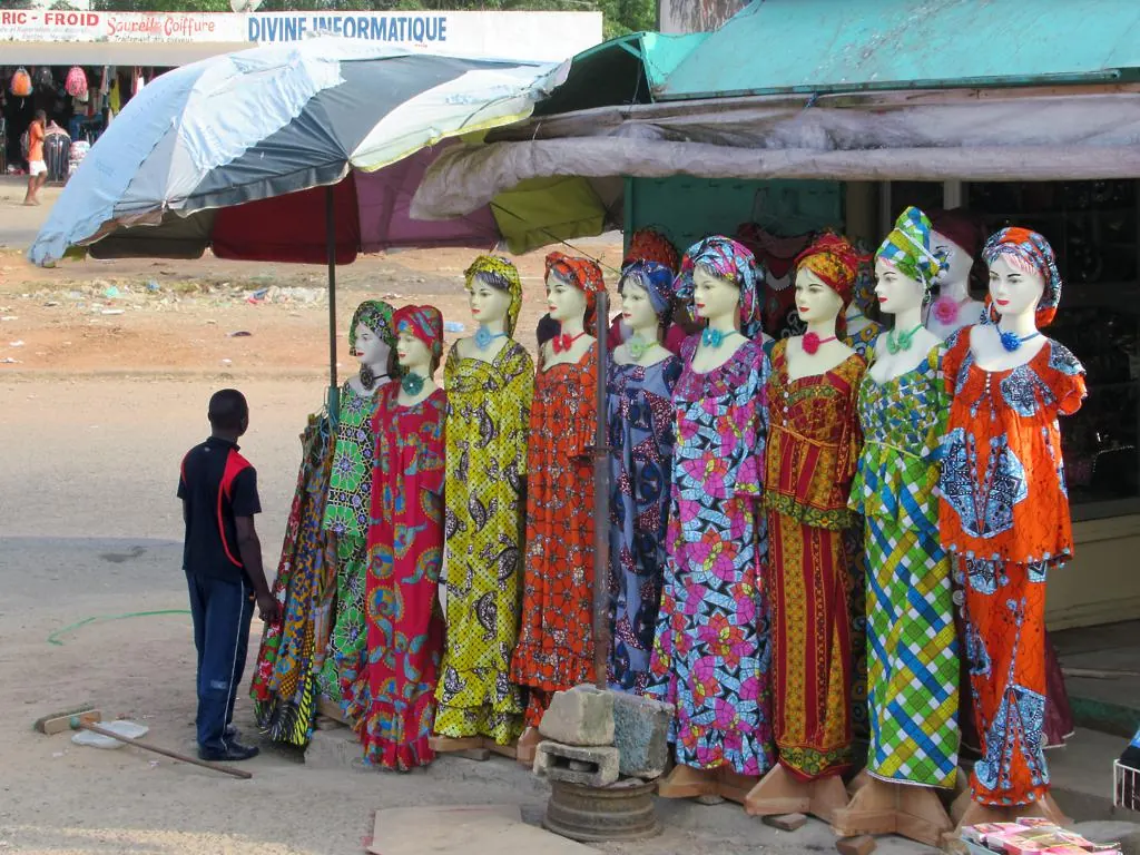A clothing shop along the streets of Franceville